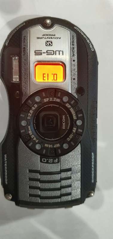 WATERPROOF CAMERA RICOH WG-5 GPS WATERPROOF SHOCKPROOF FREEZEPROOF CRUSHPROOF CAMERA