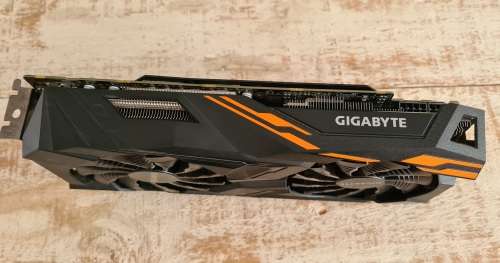 Gigabyte RX VEGA 64 GAMING OC 8G (FREE SHIPPING) (No Box)