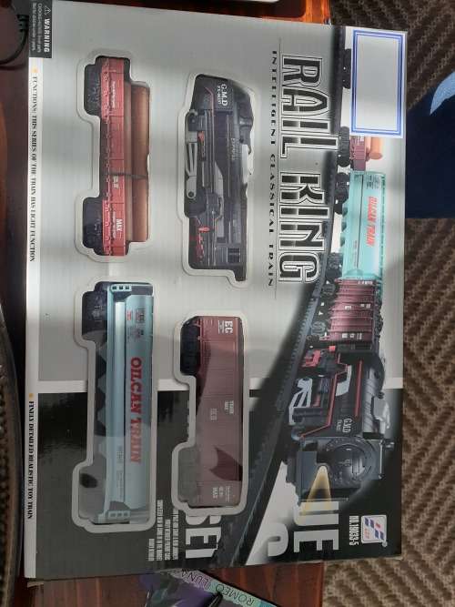 ELECTRIC TRAIN SET