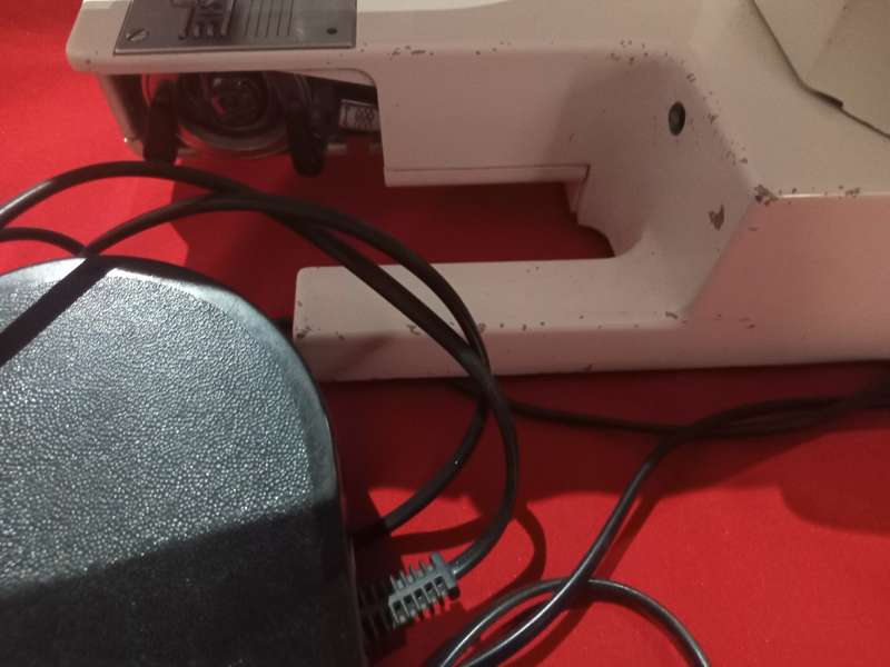 Elnita sewing machine