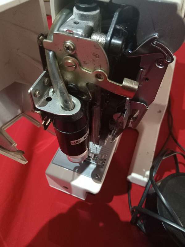 Elnita sewing machine