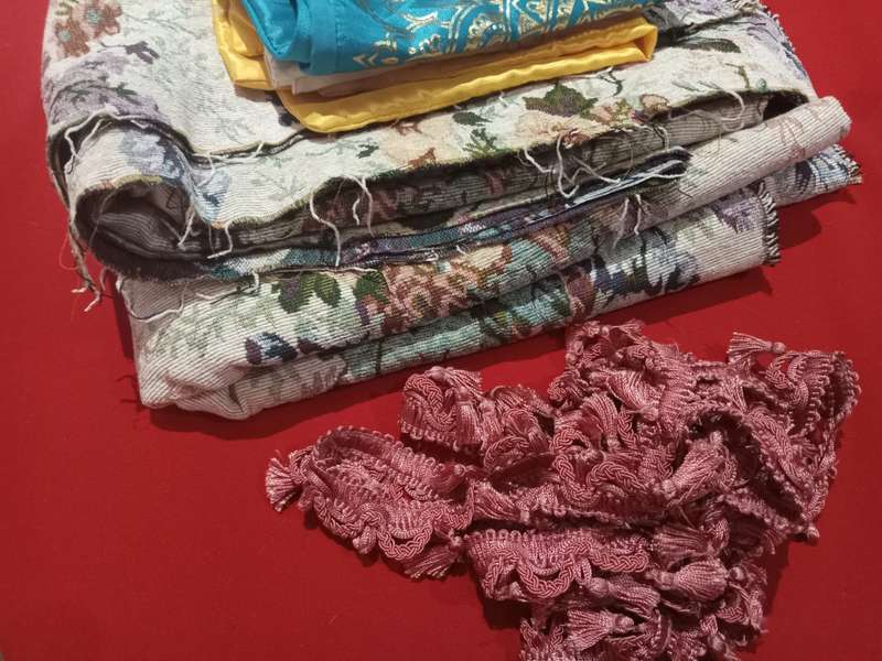 Material for curtains or cushions