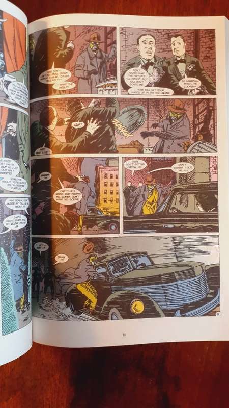 Sandman Mystery Theatre: The Mist and The Phantom of the Fair