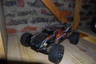 Battery RC CAR