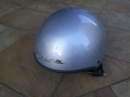 VINTAGE VESPA HELMET - MEDIUM SIZE