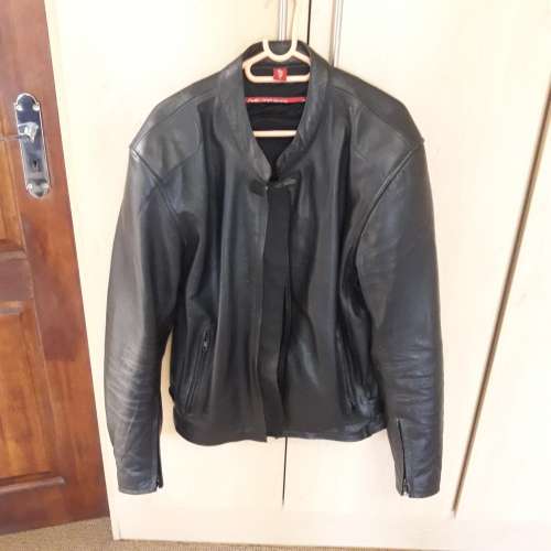 **CRAZY R1 START**NO RESERVE**NEXO LEATHER JACKET**