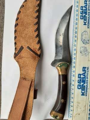 ** CRAZY R1 START ** NO RESERVE ** VINTAGE JGC KNIFE **