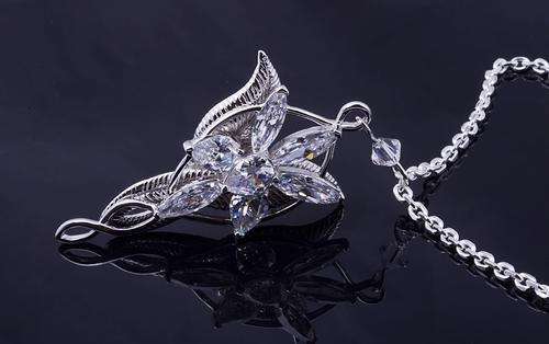 Lord of the Ring Evenstar Necklace