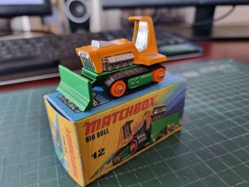 Matchbox #12e Big Bull with box