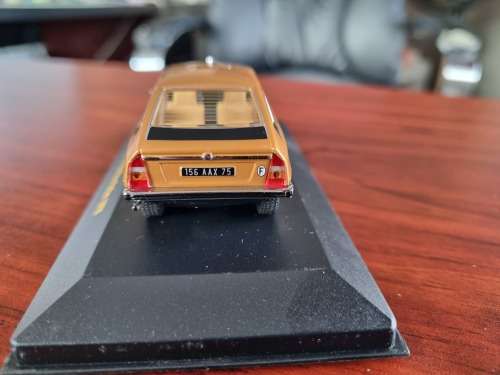 Ixo Citroen CX Berline Pallas 1976