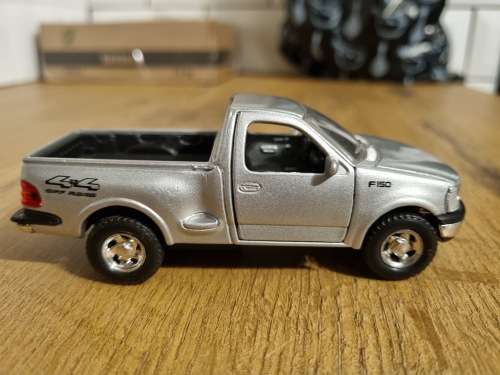 Welly Ford F150 Combo