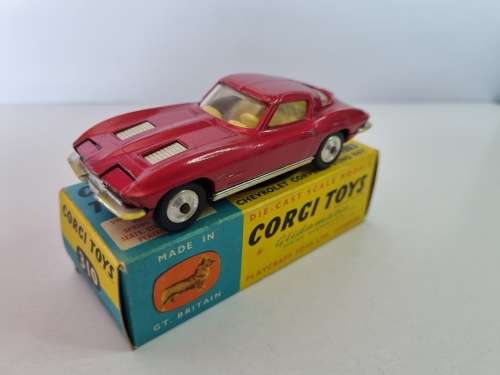 Corgi 310 Chevrolet Corvette Stingray
