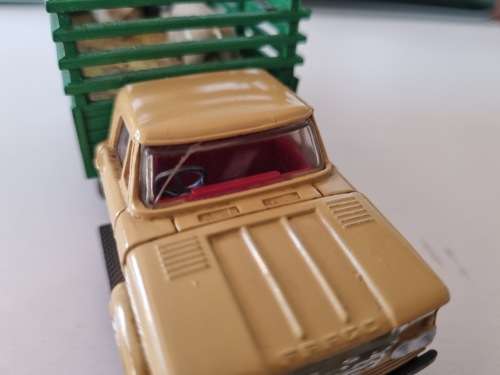 Corgi 484 Dodge `Kew Fargo` Livestock Transporter with Animals