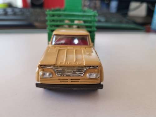 Corgi 484 Dodge `Kew Fargo` Livestock Transporter with Animals