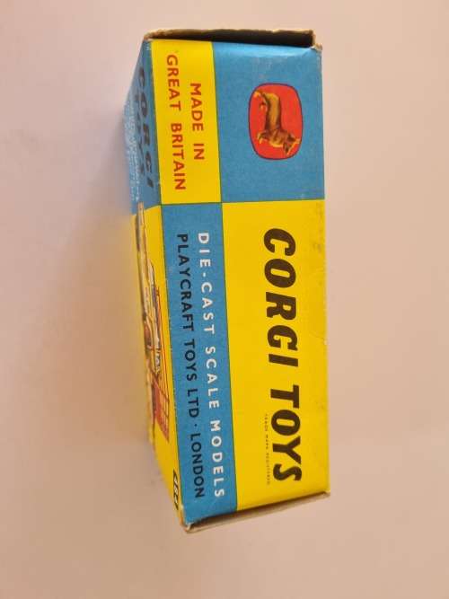 Corgi 484 Dodge `Kew Fargo` Livestock Transporter with Animals