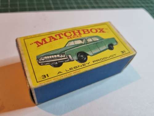 Matchbox #31 Lincoln Continental with original box