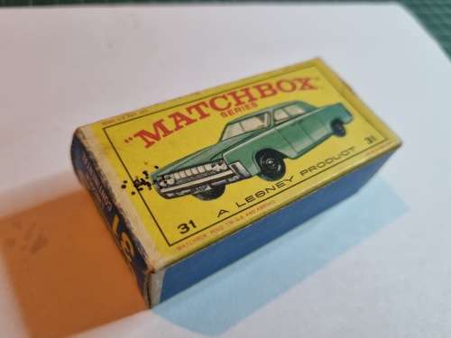 Matchbox #31 Lincoln Continental with original box