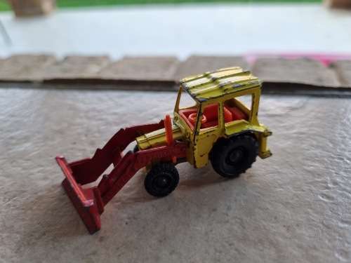 Vintage Corgi Junior Massey Ferguson Tractor