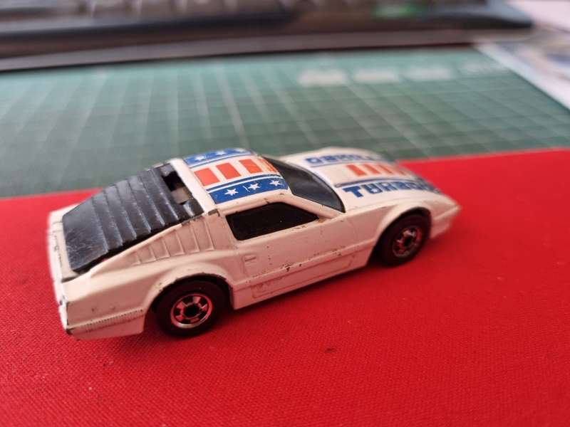 Vintage NISSAN (HotWheels Crack Ups No. 7) 1983