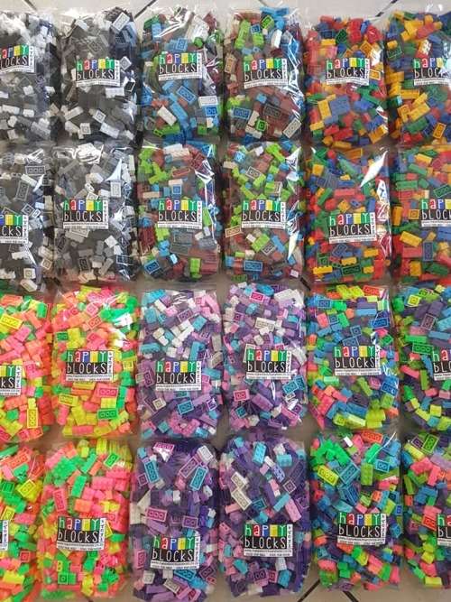 Mixed Blocks | 14 Colour Scheme Options