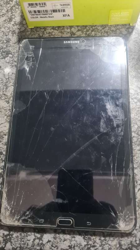 ** Tablet and Cell phone bundle** please read before bidding