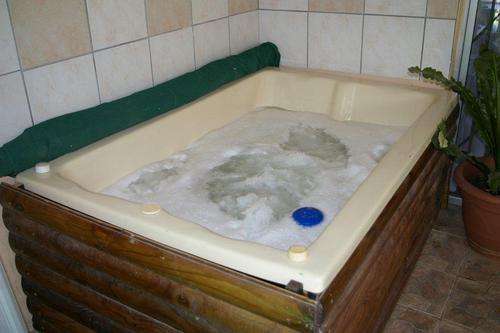 Jacuzzi