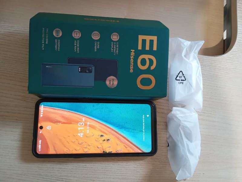 Hisense E60 Black [dual sim]