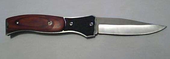 SMALL POCKET KNIFE