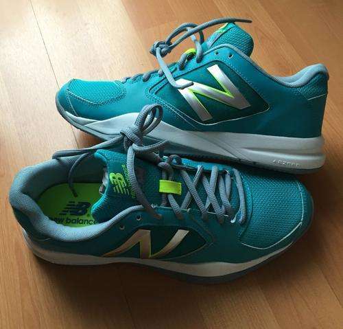 New Balance Tennis / Cross Training shoes size 9