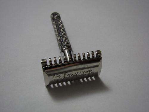 Minora Tech Open Comb Safety Razor with soap and brush