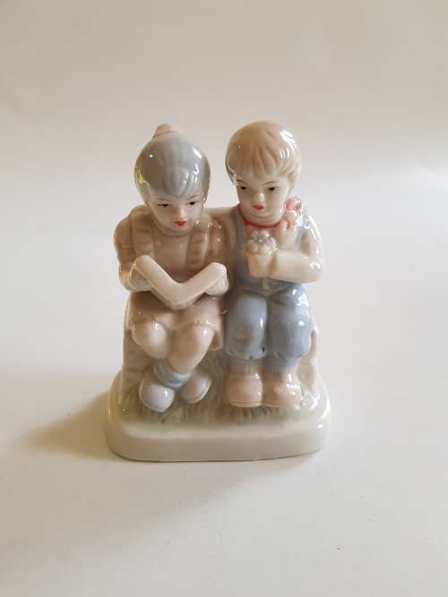 Ornament, Heritage Porcelain, Teachers Pet