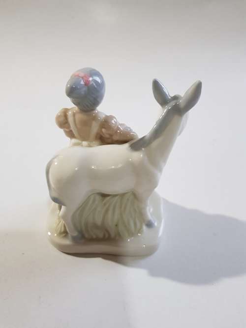 Porcelain Ornament, Flower Girl, Heritage Porcelain