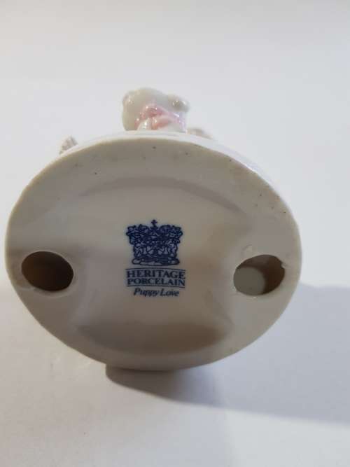 Porcelain ornament, Puppy Love, Heritage Porcelain