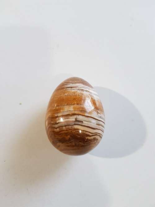 Stone Egg, Polished Stone, Quartz Crystal, Healing