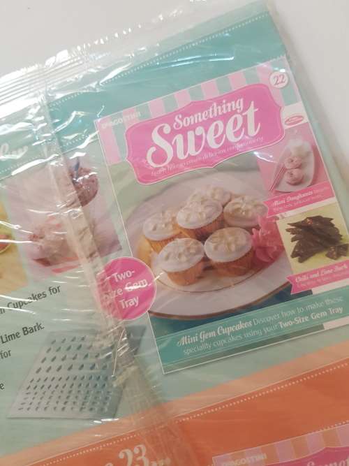 Baking Moulds, Two-Size Gem Tray
