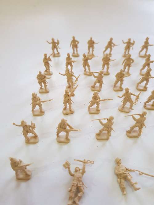 US Paratroopers, 101st Airbourne, WW II, No. 6063, 1/72, 35 pieces
