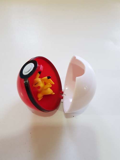 Pokemon, Pokeball with Pikachu