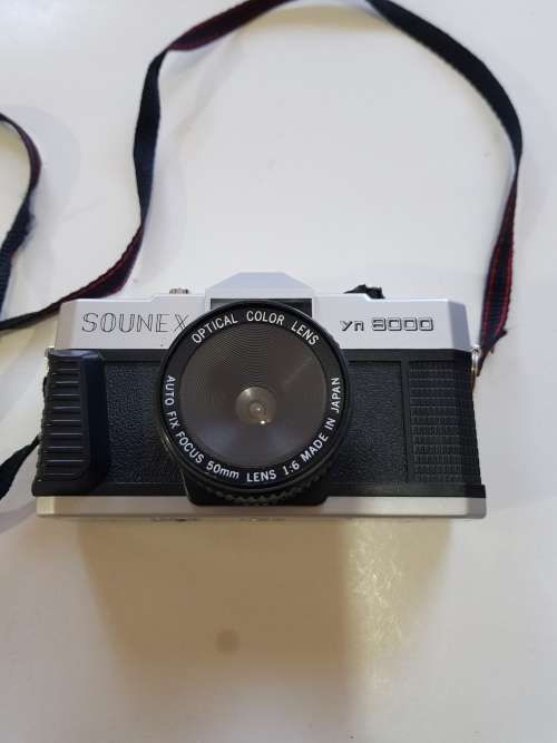 Sounex Camera, yn 8000, 50mm lens, Optical Colour Lens, 1:6