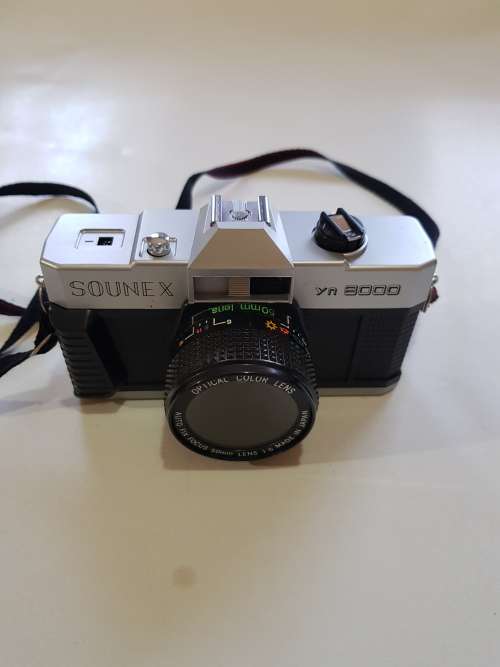 Sounex Camera, yn 8000, 50mm lens, Optical Colour Lens, 1:6