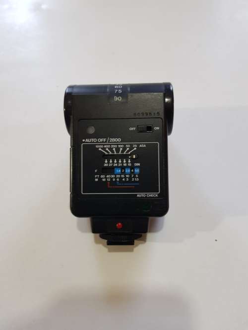 Vivitar Auto Thyristor 2800 Flash