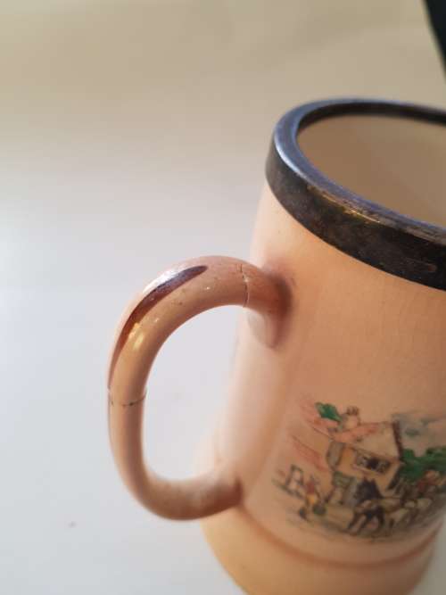 Musical Mug, Mr Pickwick Arrives At The Swan, Sandland, England