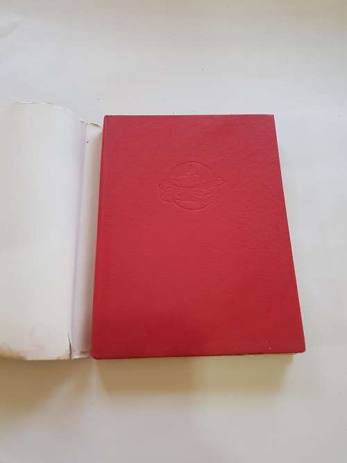 The Living World of Science in Colour, Hardcover Book