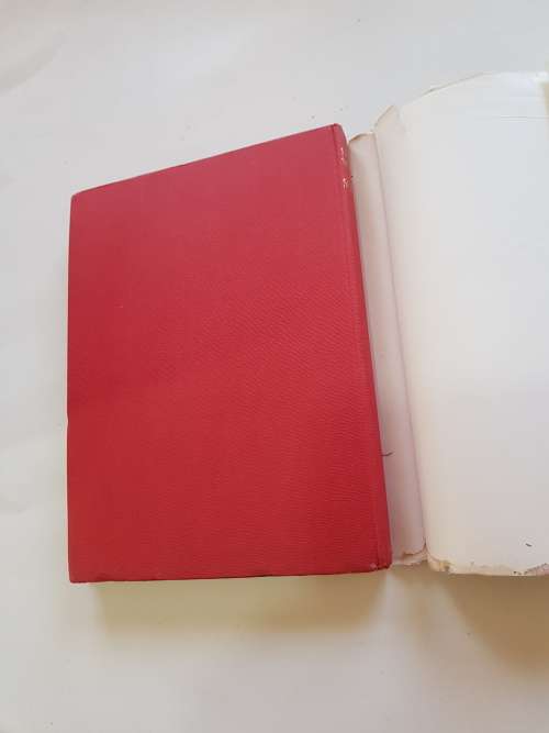 The Living World of Science in Colour, Hardcover Book