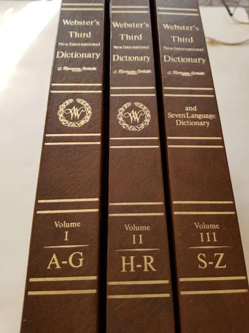 Webster's Third New International Dictionary, Vol. 1 - 3