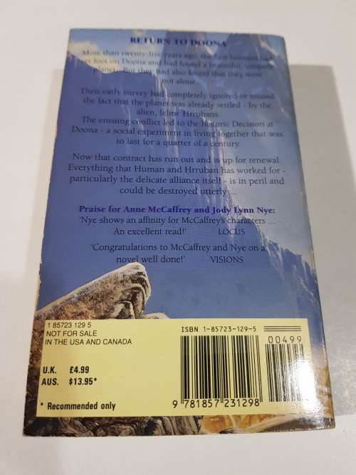 Anne McCaffrey and Jody Lynn Nye, Crisis on Doona