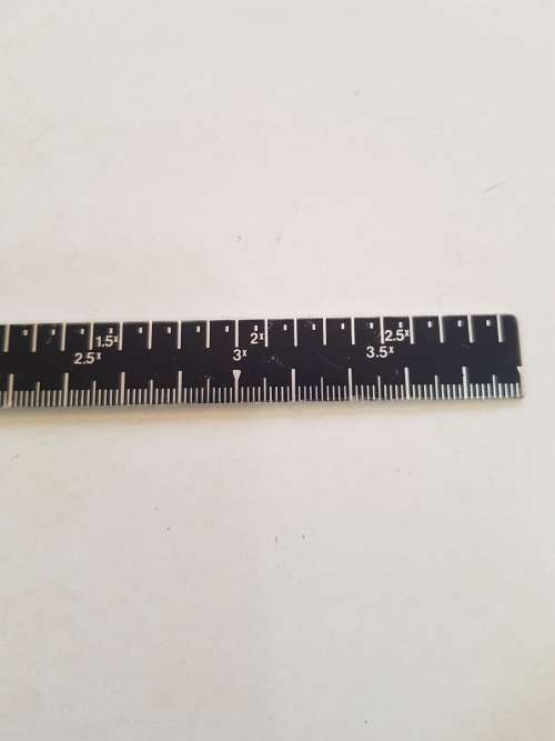 Lens Measuring Tool