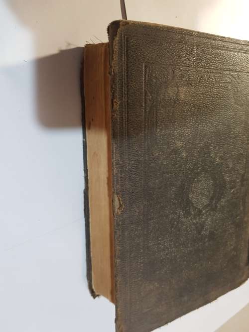 A Commentary, Critical and Explanatory on the Old and New Testaments Vol. 1