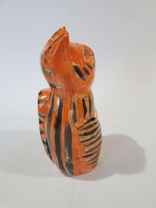 Porcelain Ornament, Cat 8