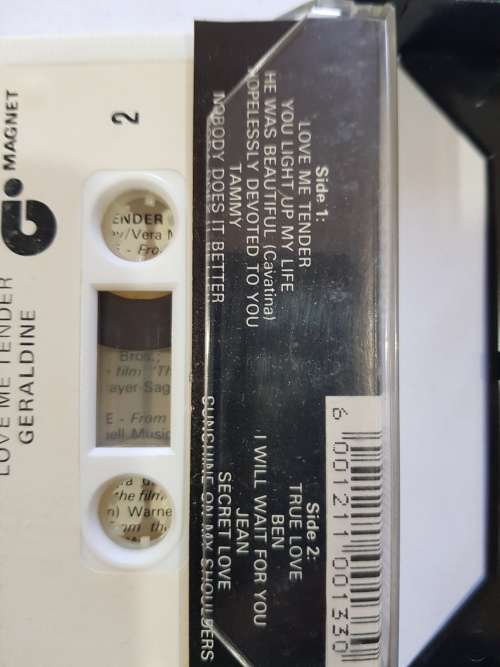 Geraldine, Love Me Tender, Cassette