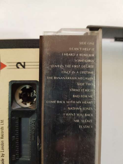Bananarama, Wow, Cassette